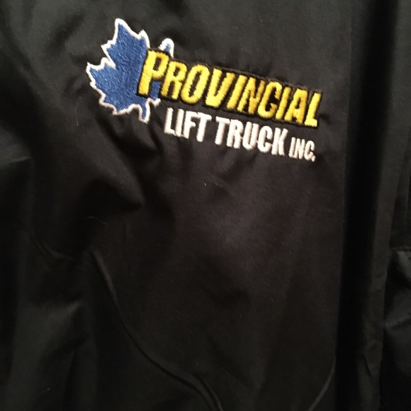 North End windbreaker - Picture 2 of 6